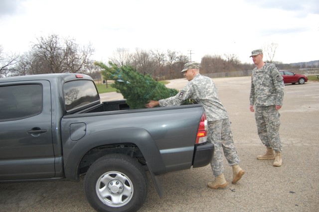 Rock Island Arsenal Provides Trees for Troops