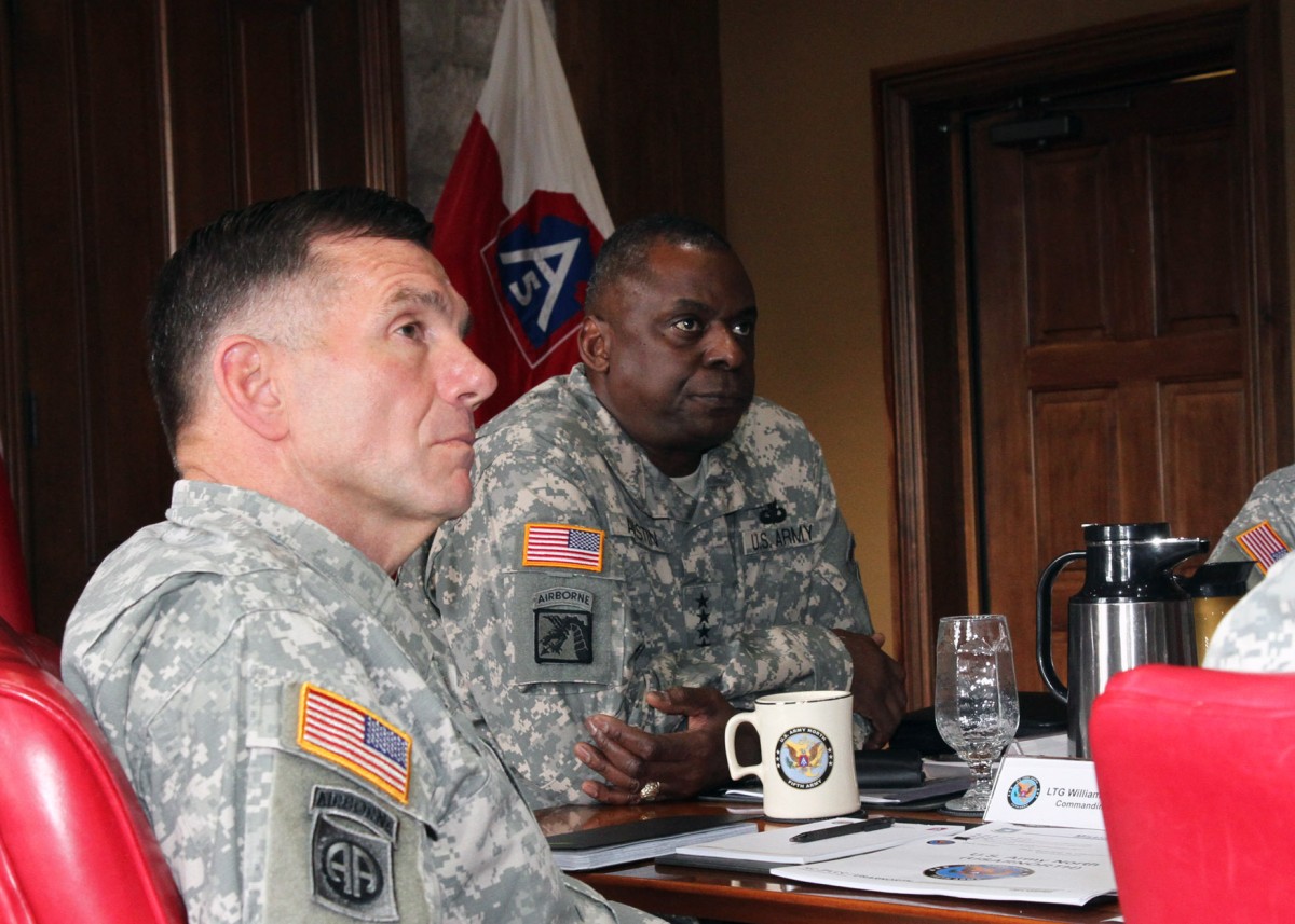 Army Vice Chief of Staff visits Fort Sam Houston | Article | The United ...