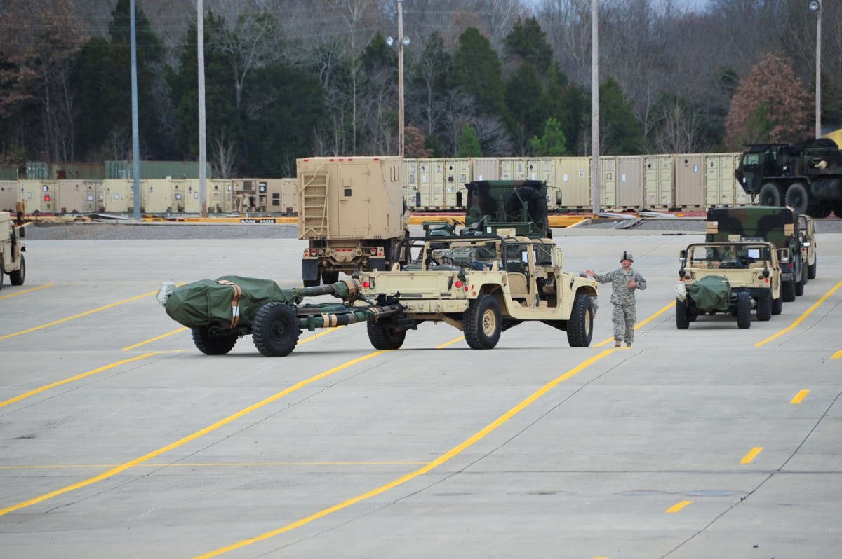 Currahees load equipment to get ready for JRTC Article The United