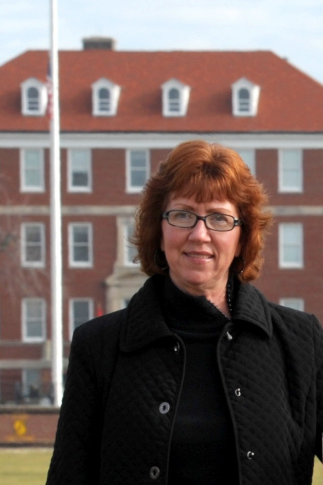 MICC member earns Army award