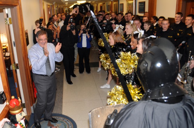 West Point cadets stir up spirit in advance of Army-Navy game