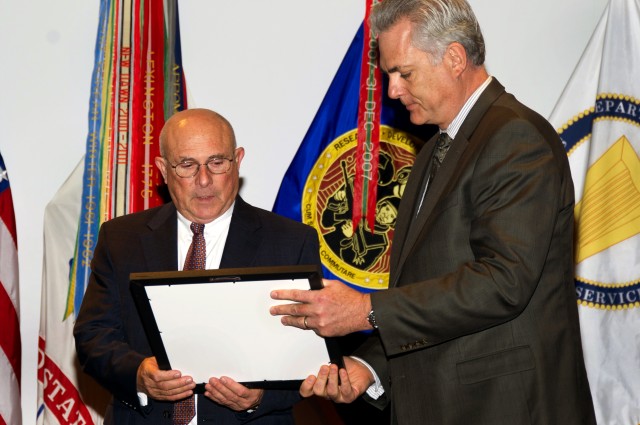 Army senior research scientist retires
