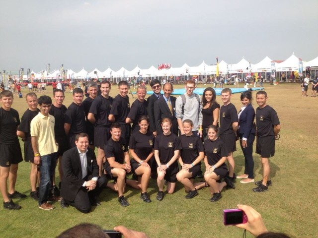 GK Competition Teams with US Ambassador