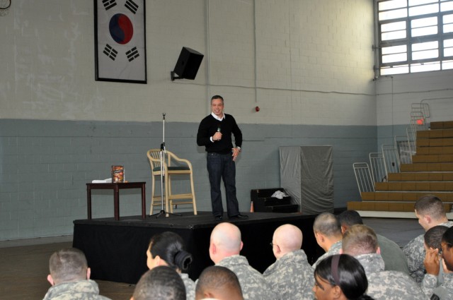 Comedy provides Servicemembers cure