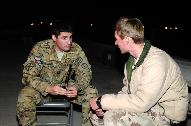 LNOs, 25th CAB bond on the roofs of Kandahar