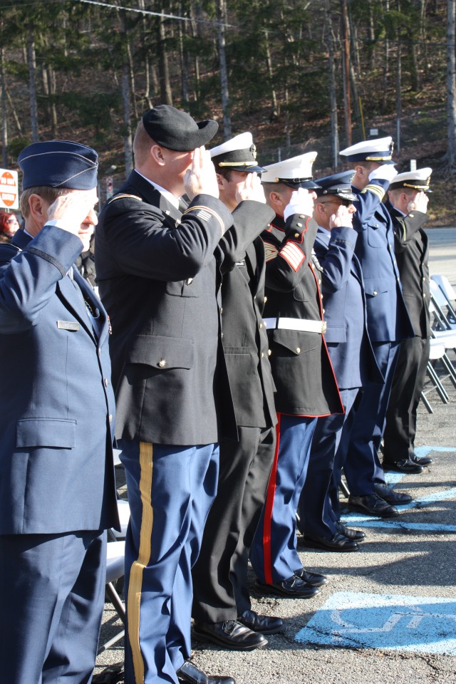 Picatinny Arsenal, Civil Air Patrol hold 'Wreath Across America' ceremony