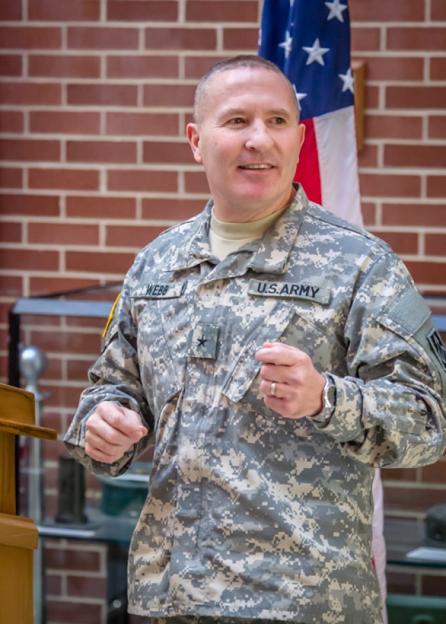 Fort Leonard Wood Soldiers celebrate 376 years of Army service
