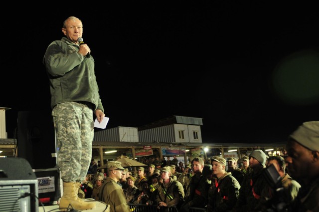 USO brings holiday cheer, laughter to KAF