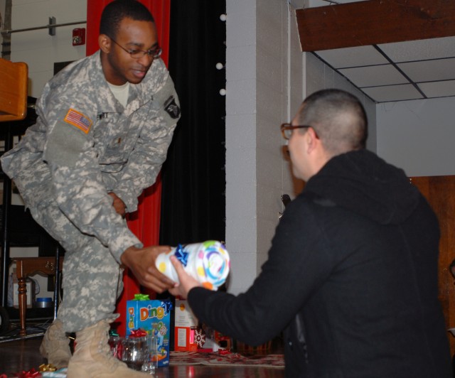 Rakkasan Christmas | Article | The United States Army