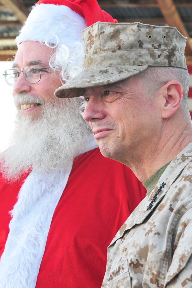 Gen. Allen, Top ISAF commanders visit troops in Afghanistan Christmas Day