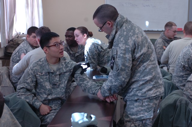 210th Fires Brigade trains Soldiers on combat lifesaving