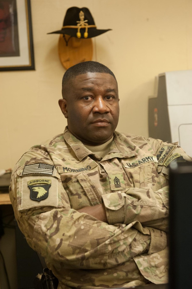 first-sergeants-behind-the-diamond-article-the-united-states-army