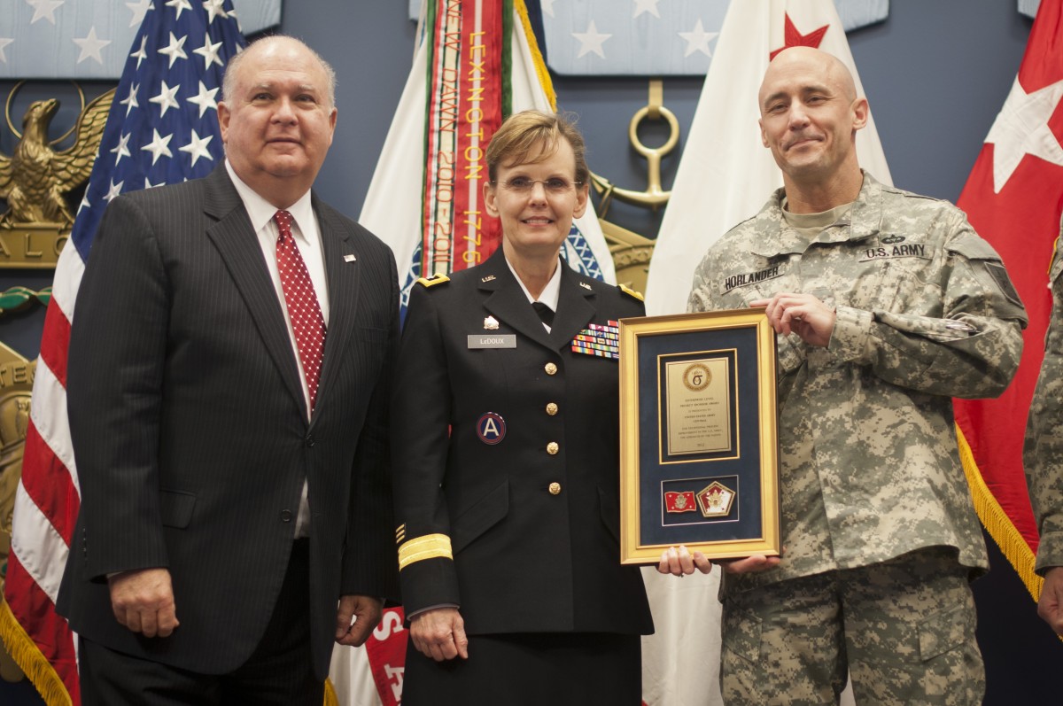 leap-award-winners-lauded-at-pentagon-ceremony-article-the-united