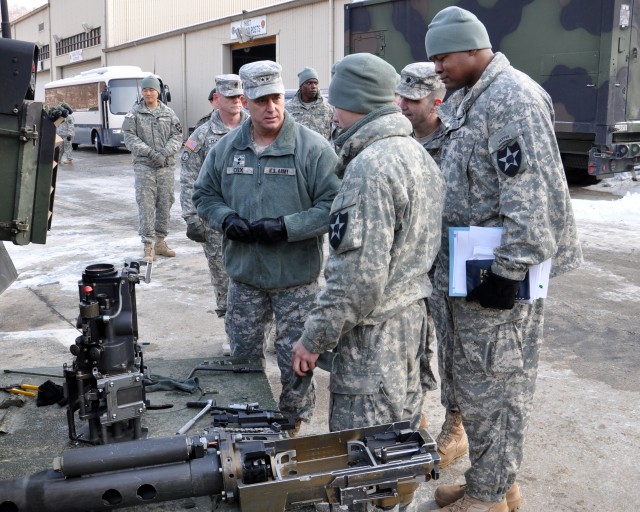 Cox visits sappers at Camp Hovey, Republic of Korea