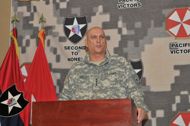 Army's top general visits the 2nd Infantry Division