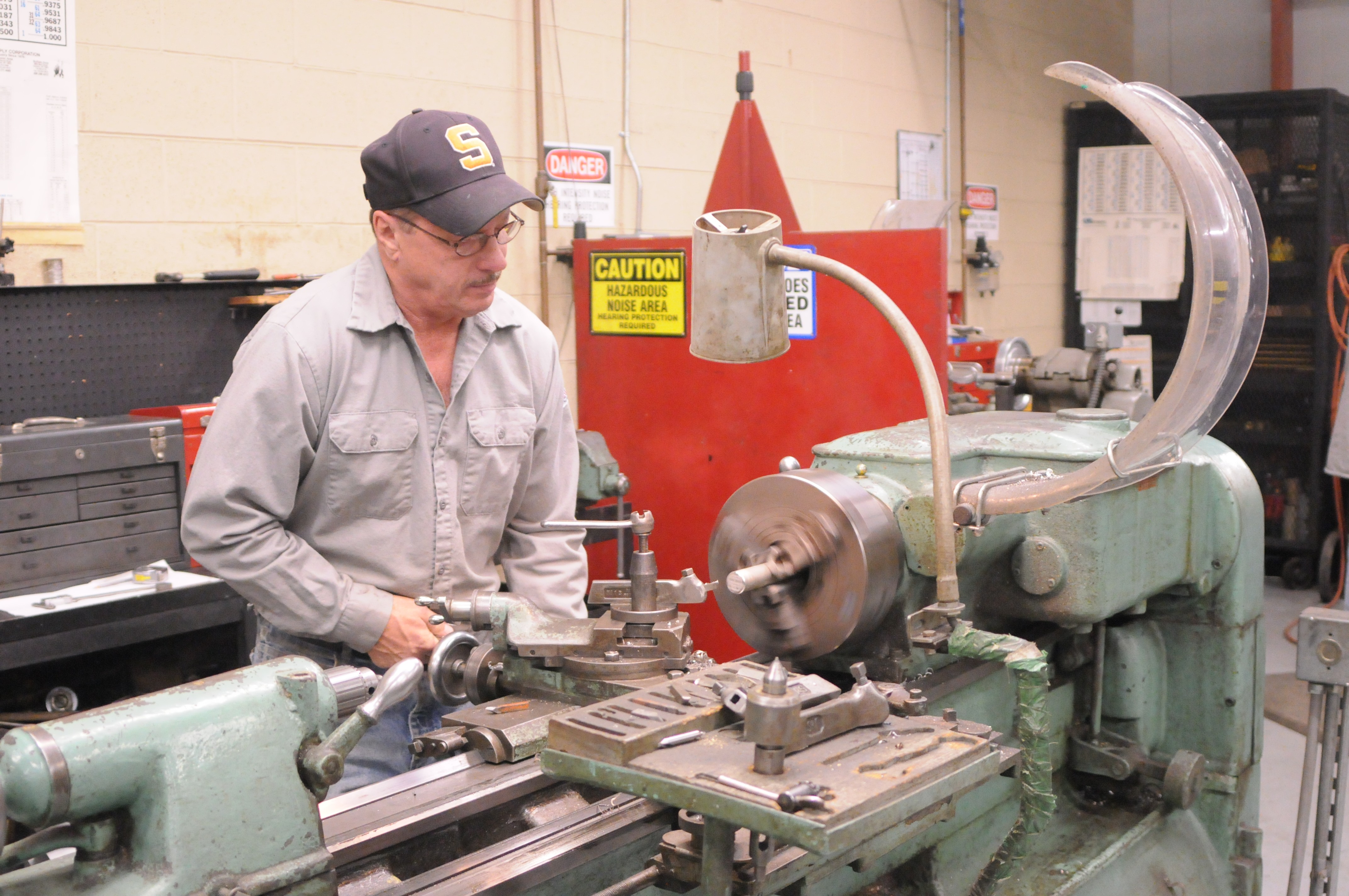 Machinists use ingenuity, experience to assist Soldiers in Hurricane ...