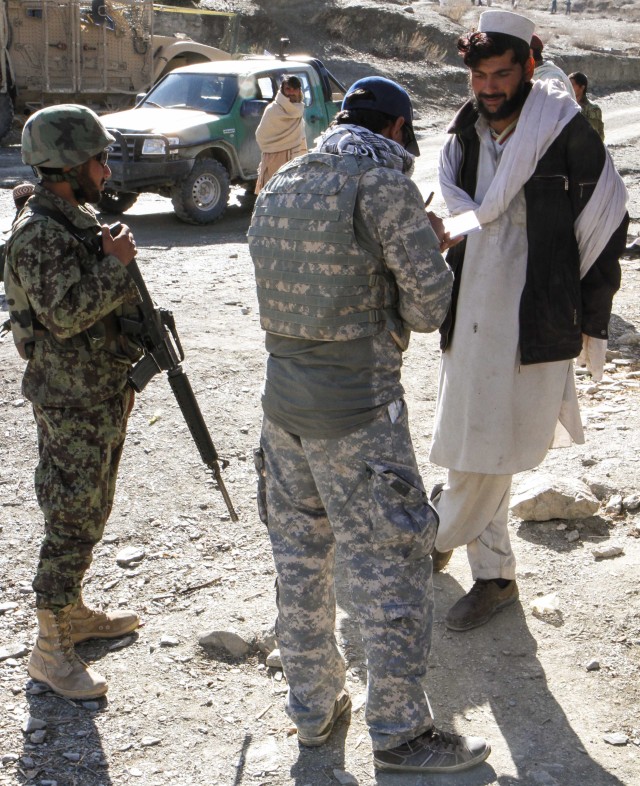 Afghan army, U.S. scouts aim to disrupt insurgent activity