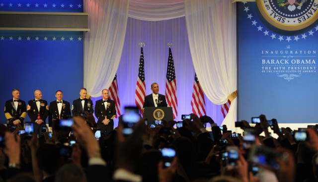 Obama thanks service members, families at CINC Inaugural Ball