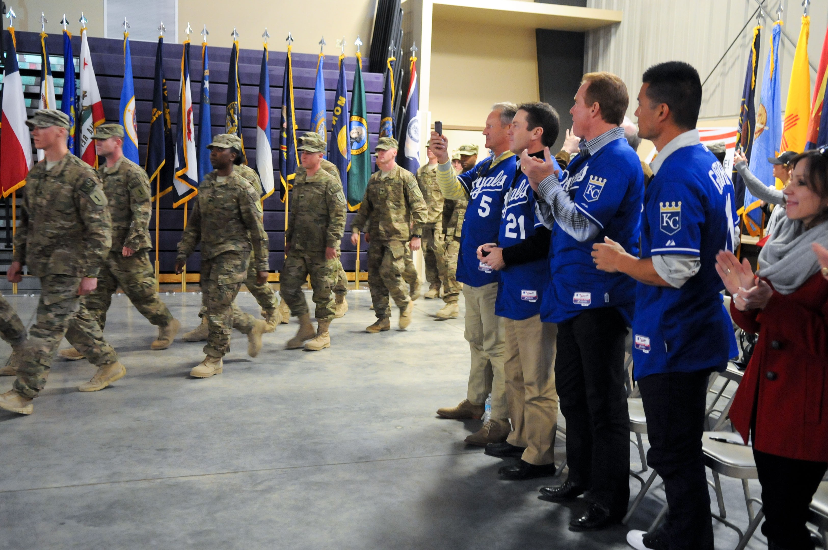 1st Infantry Division Soldiers get 'Royal' welcome, Article