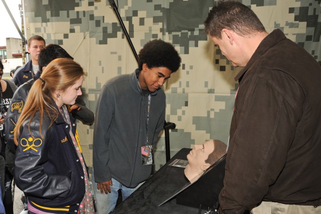 Army showcases latest technologies at All-American Bowl