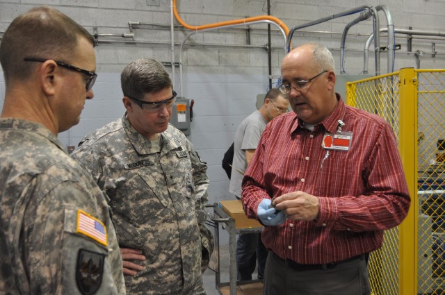 PEO-Ammunition Visits Iowa AAP