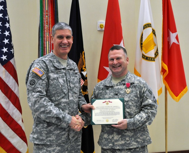 U.S. Army Forces Command farewells senior staff members