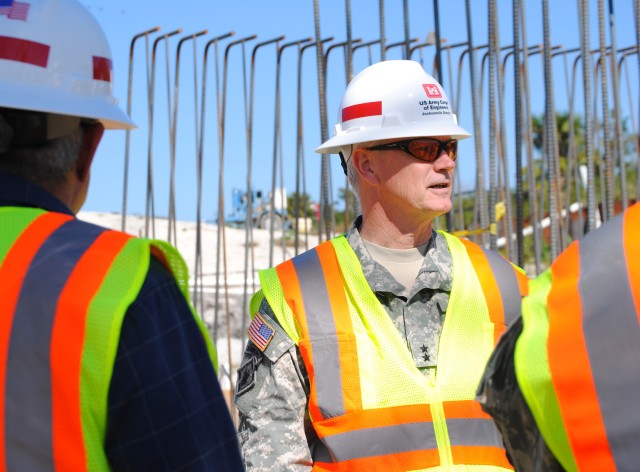 Corps Deputy Commanding General visits south Florida project sites