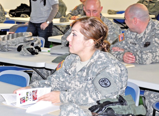 Garrison makes sponsorship a priority to help Soldiers transition
