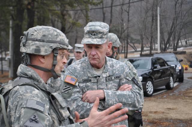 2nd Infantry Division command team visits 210th Fires Brigade 