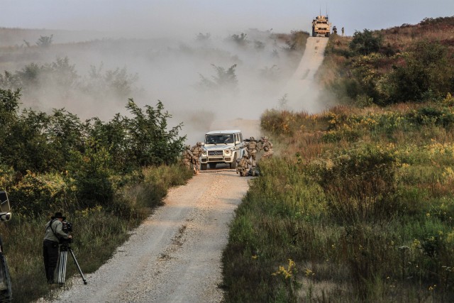 Top Gear films episode at Fort Campbell