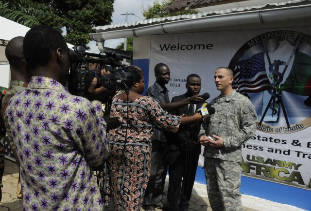 USARAF, Benin Soldiers share ideas to defeat infectious diseases