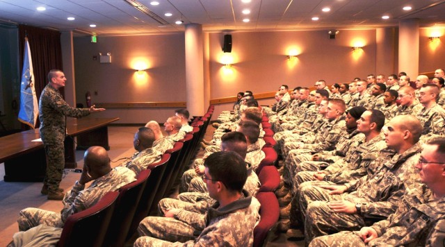 Nation's top NCO visits Alaska Soldiers