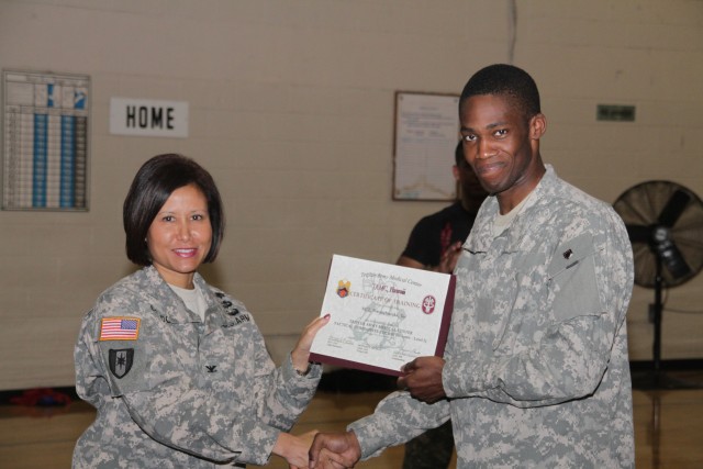 TAMC Soldiers graduate Combatives Level 2 course