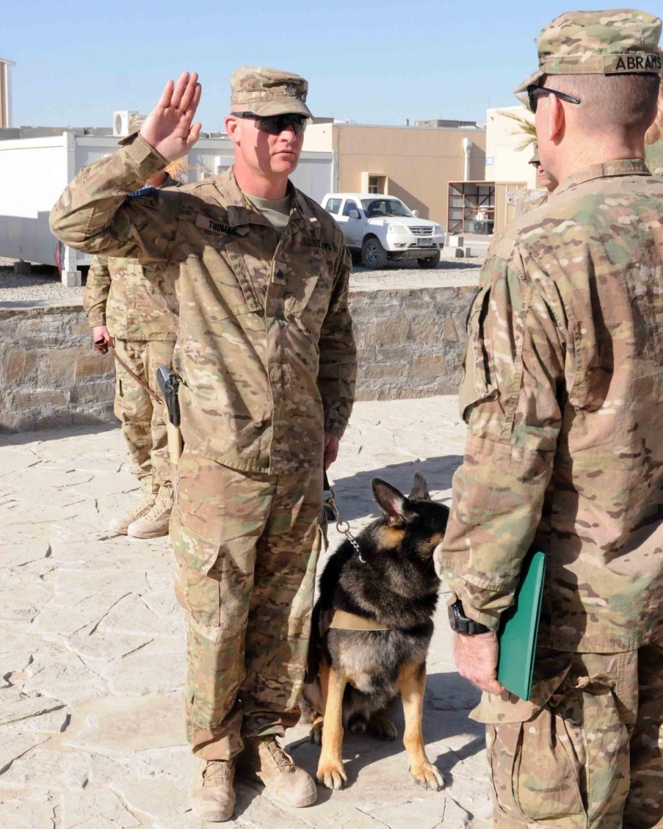 military-working-dog-handler-re-enlists-article-the-united-states-army