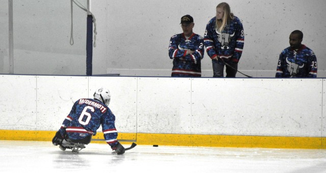 Swooping in for the puck
