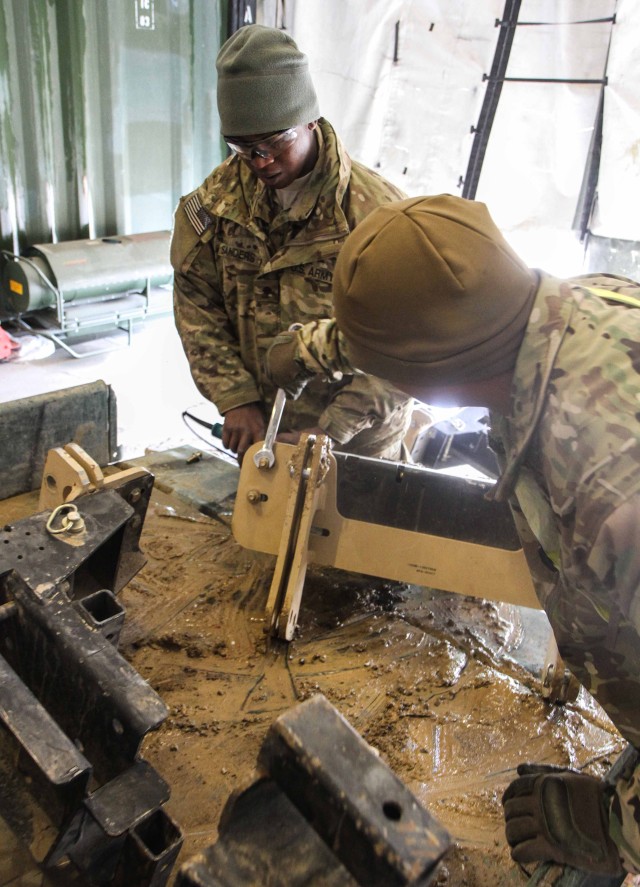 Mechanics doing their part for OEF