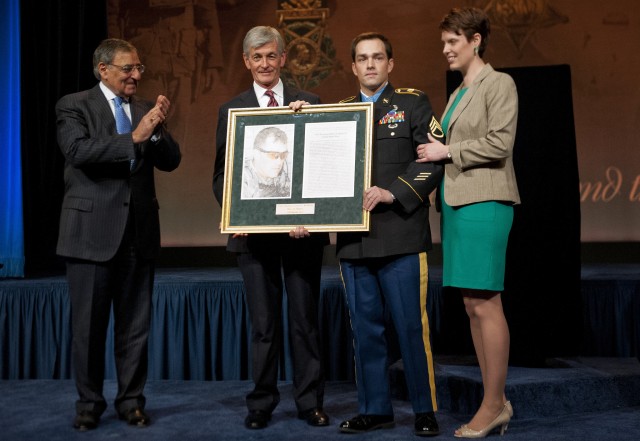Staff Sgt. Clinton L. Romesha Pentagon Hall of Heroes induction ceremony pictures 2 of 6