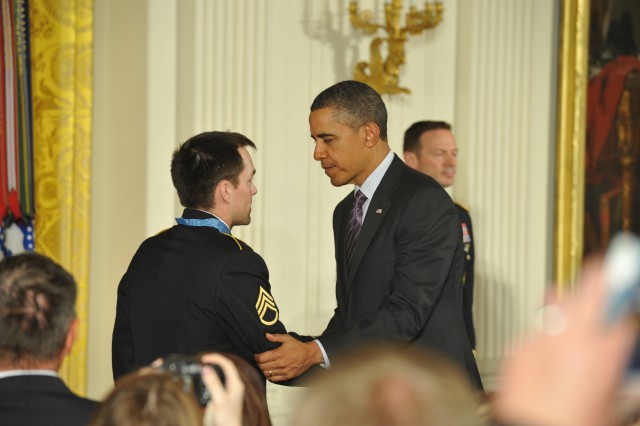 Sgt. Clinton L. Romesha White House Medal of Honor ceremony pictures