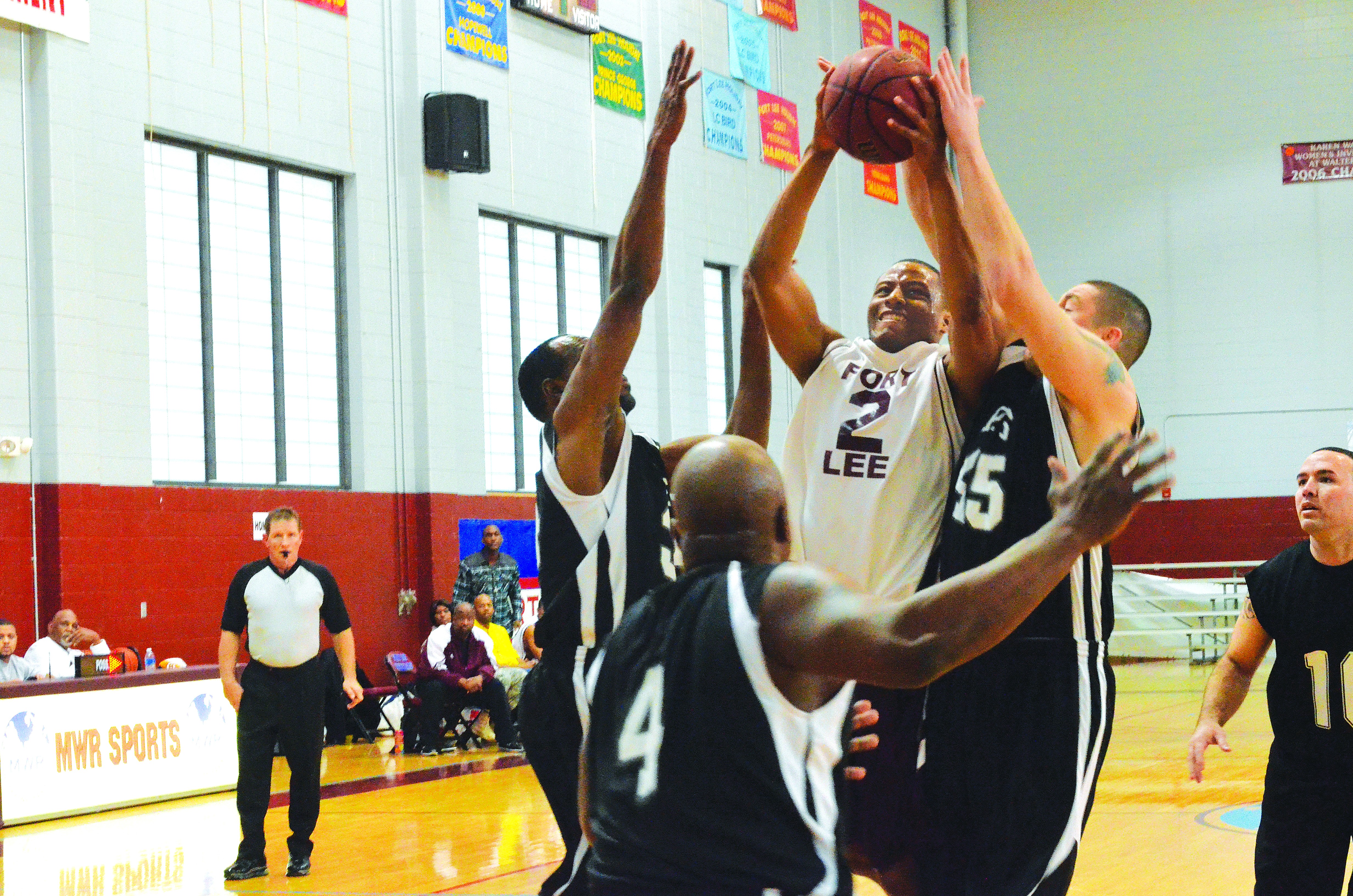 Fort Lee hoops team downs Fort Meade, 78-64 | Article | The United States  Army