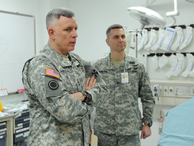 Eighth Army commander thanks medical personnel