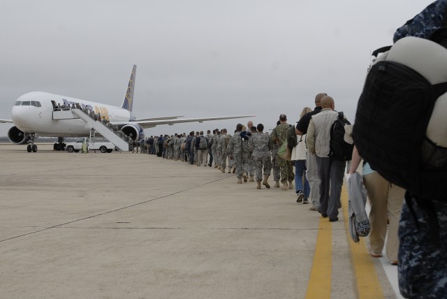 U.S. Army South deploys for exercise to Guantanamo Bay