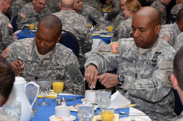 Soldiers unite for prayer, faith, food