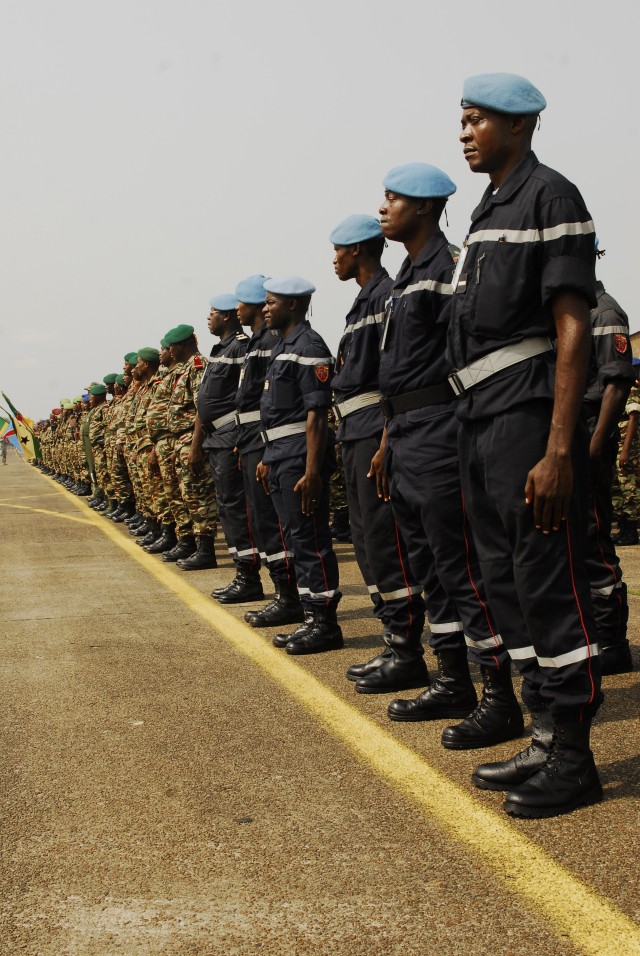African, U.S. military forces join together to mark opening of Central Accord 13