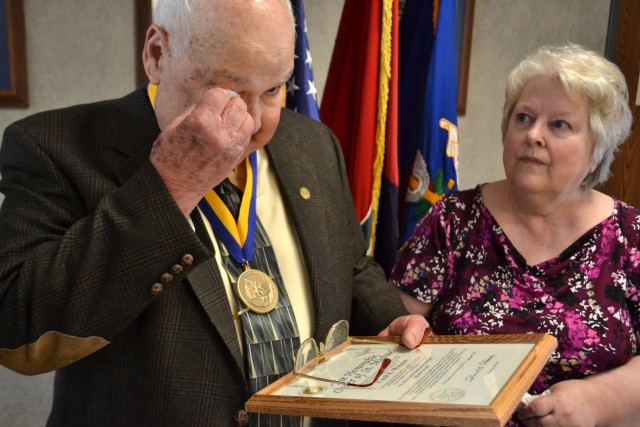 Vet Receives Award for Leadership During Vietnam