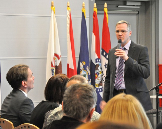 Housing outreach brings landlords, realtors and U.S. military together