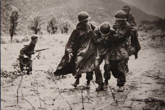 Kapun carries Soldier