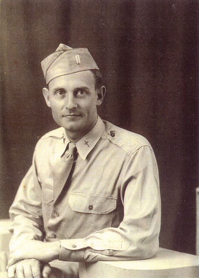 Kapaun circa 1943