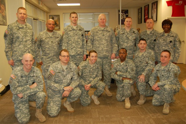 TRADOC CG visits USAREC