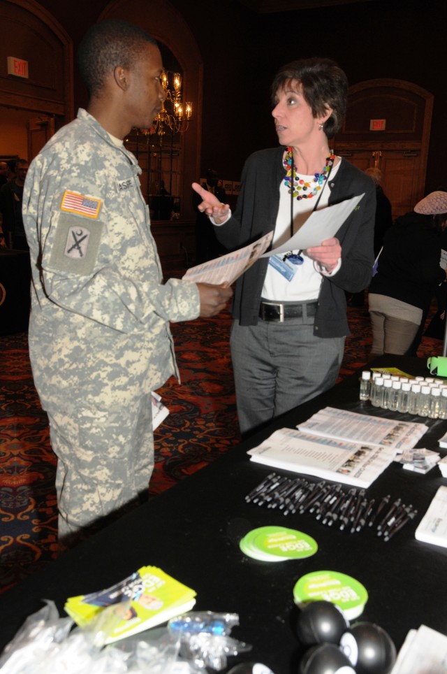 Soldiers Hone Job Hunting Skills At Buffalo Workshop