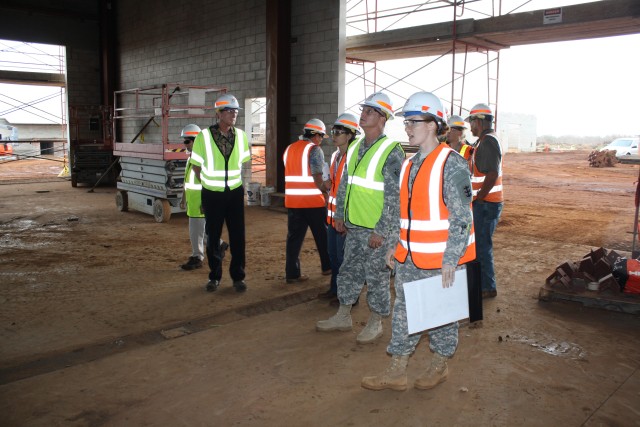 District Professional Development Immersion Offers Engineer Officers Hands-On USACE Experience